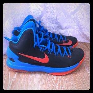 Men’s Nike KD sneakers